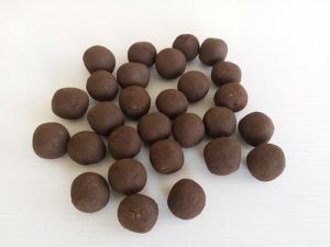Buy Mahogany Tree Seed Balls - hbkonline.in